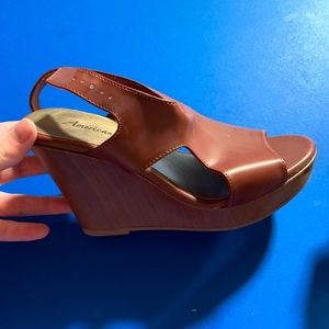 American Eagle high heeled